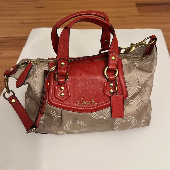 Coach Handbag - Picture 8 of 8